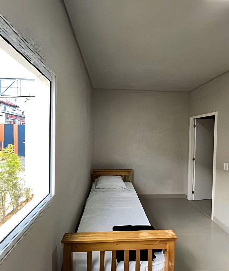 #107 Suíte Titânio, Moderna & Minimalista