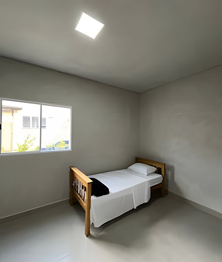 #107 Suíte Titânio, Moderna & Minimalista