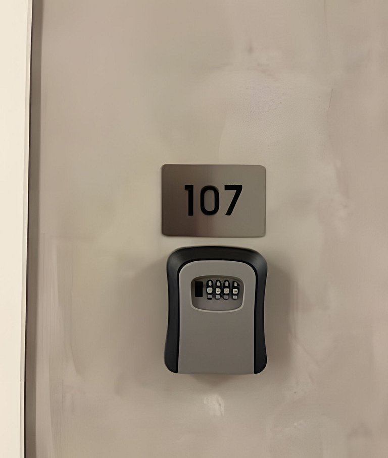 #107 Suíte Titânio, Moderna & Minimalista