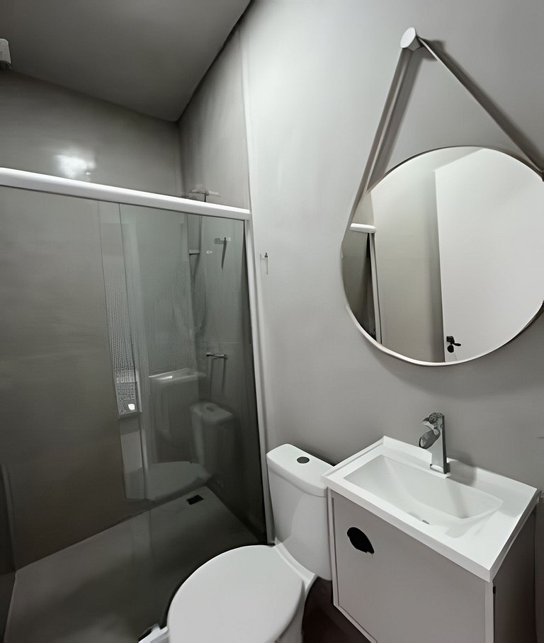 #107 Suíte Titânio, Moderna & Minimalista