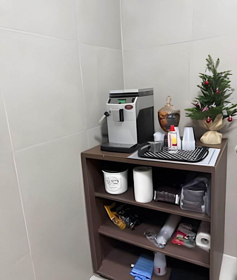 #107 Suíte Titânio, Moderna & Minimalista