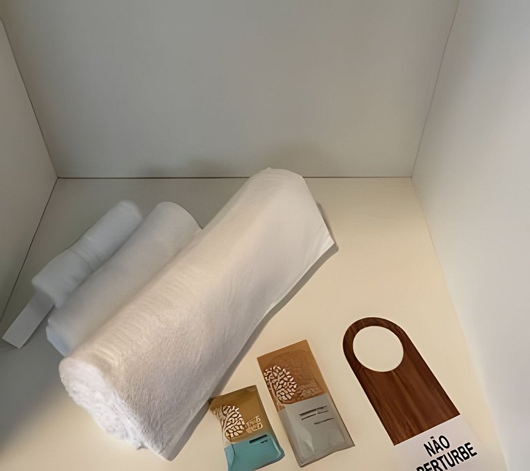 #113 Suíte Cinza Urbano • c/Vaga • Centro