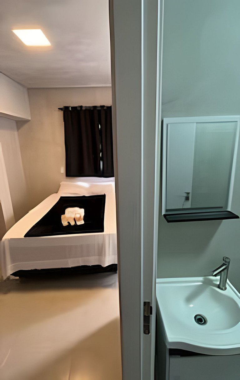 #113 Suíte Cinza Urbano • c/Vaga • Centro