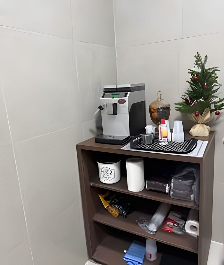 #115 Suíte cama casal e solteiro c/ vaga - Centro