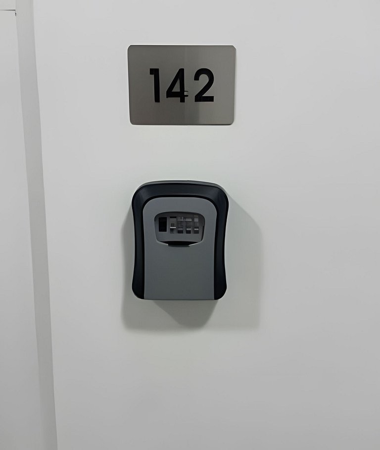 #142 Quarto Economico Perto De Tudo.