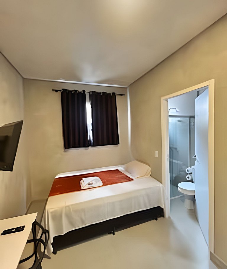 #117 Suíte Inox Aconchegante c/Vaga • Centro