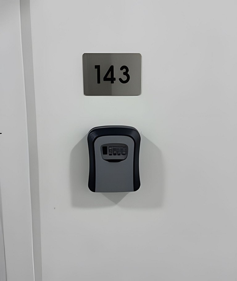 #145 Quarto Individual Confortável e Moderno.