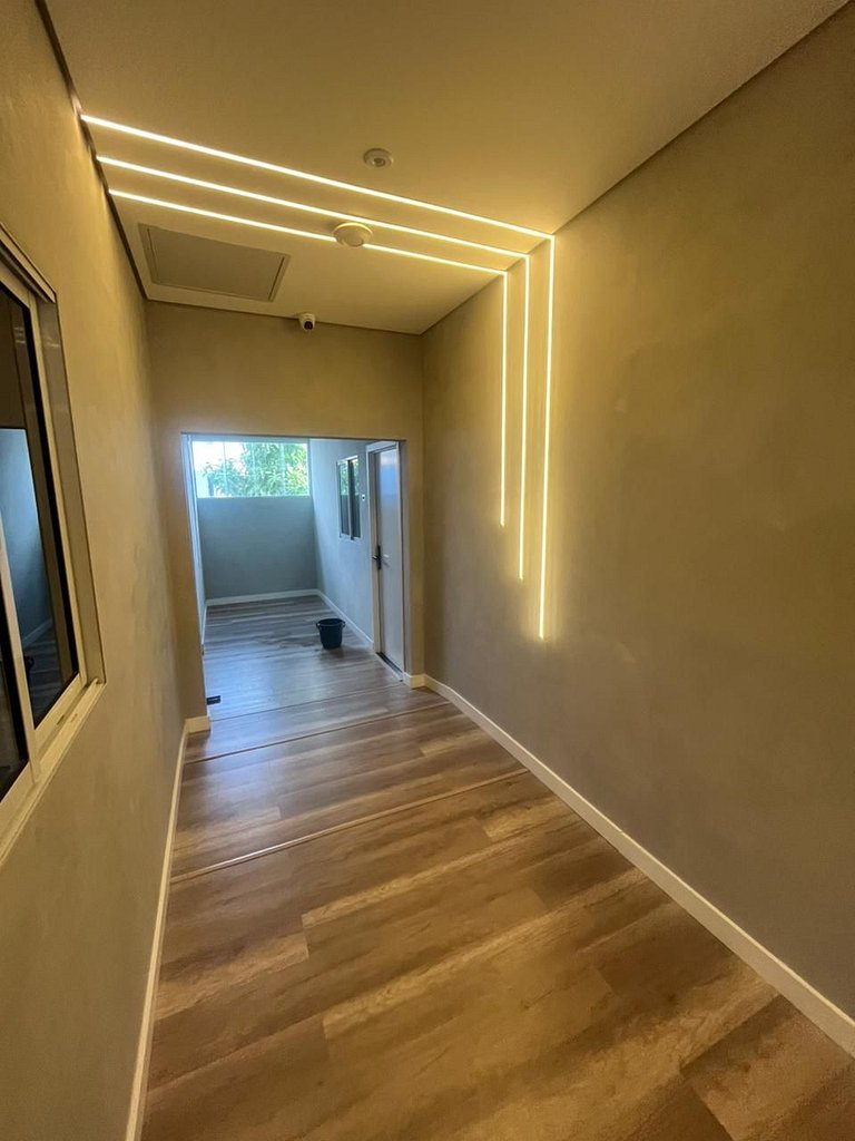 #106 Suíte Aço Negro • Loft Moderno e Industrial