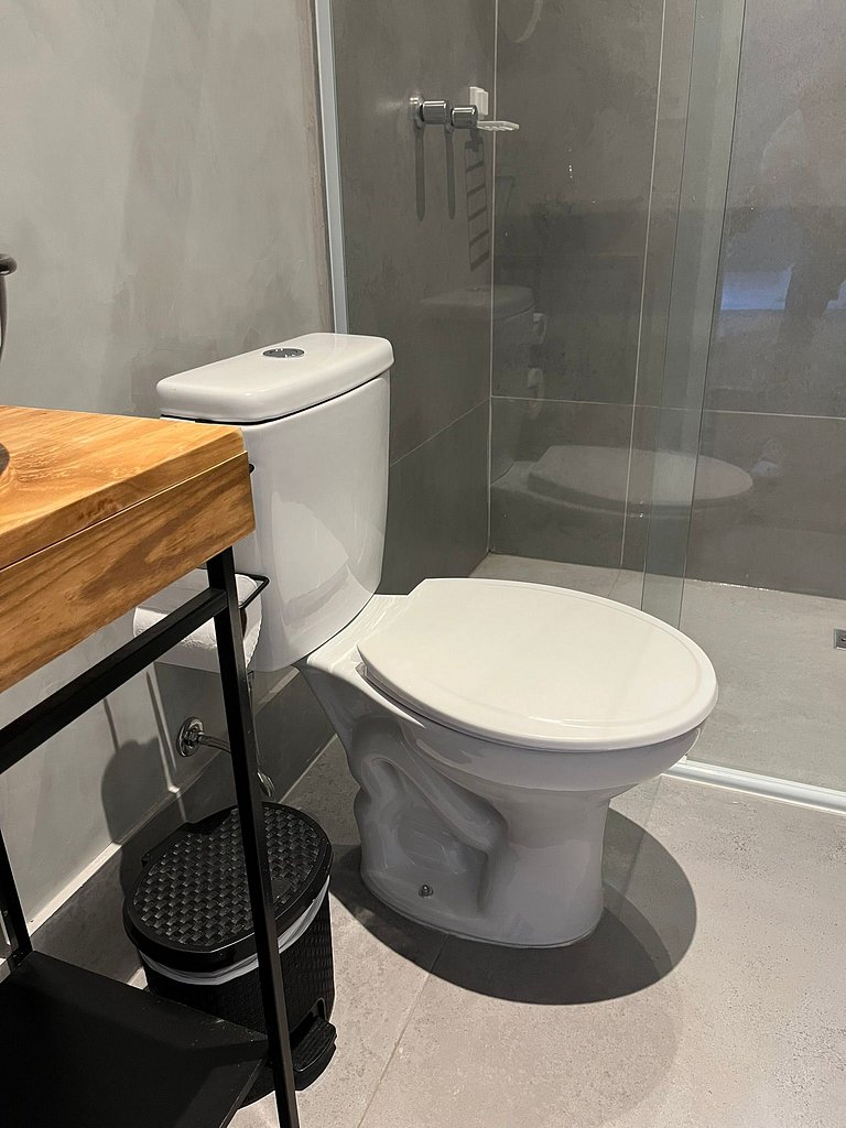 #101 Suíte Platina Conforto Premium com / Ar Cond