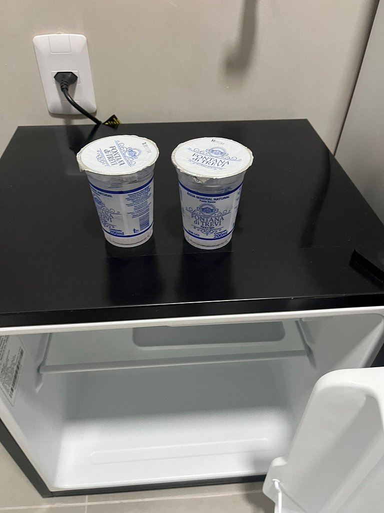 #108 Suíte Basalto Acolhedor c/vaga • Centro