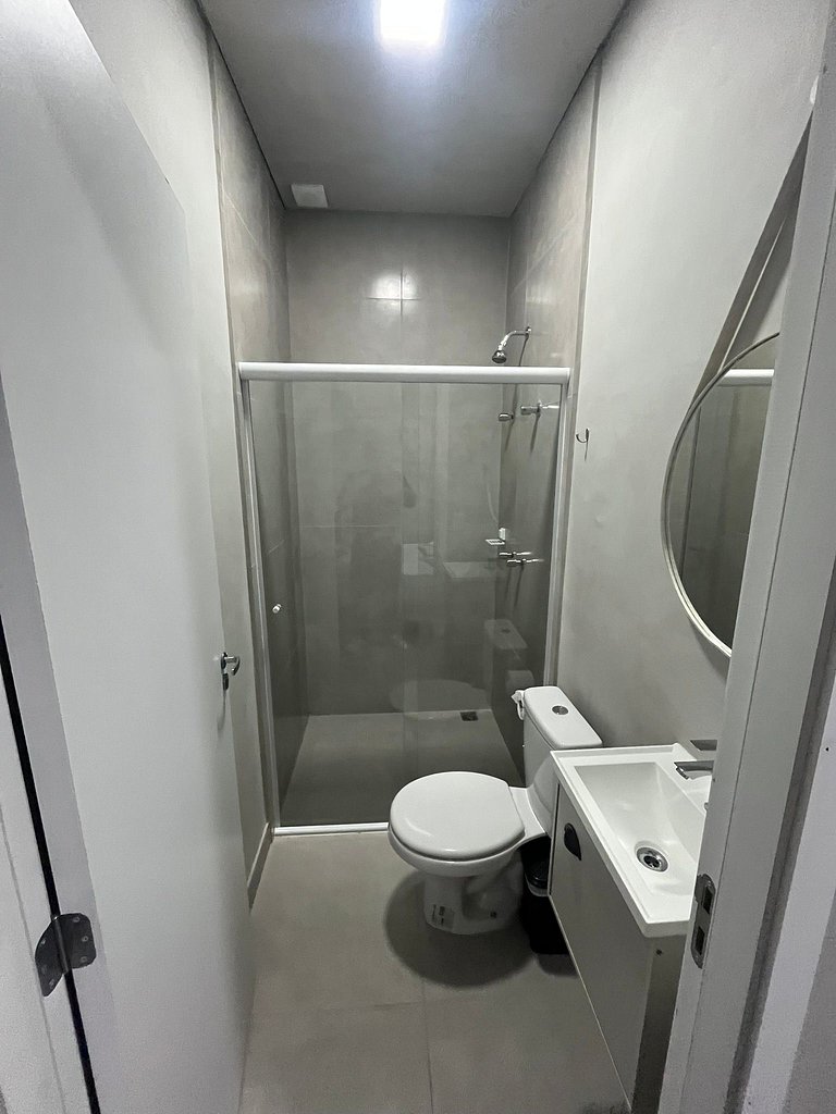 #108 Suíte Basalto Acolhedor c/vaga • Centro