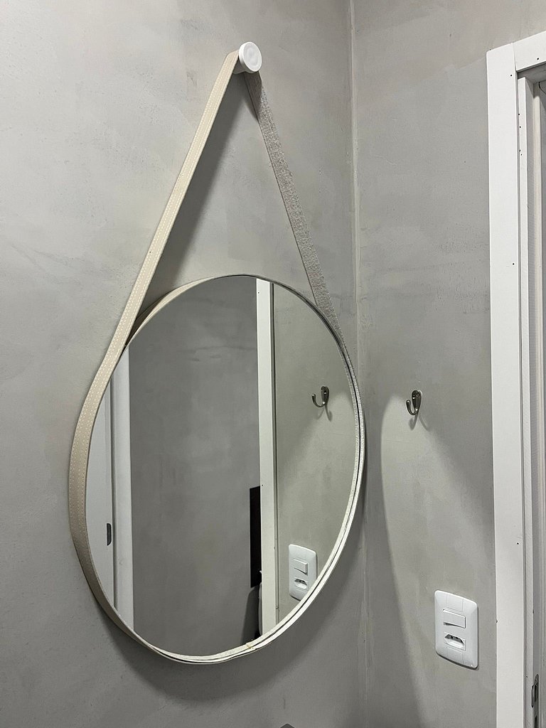 #108 Suíte Basalto Acolhedor c/vaga • Centro