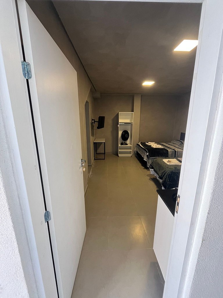 #115 Suíte cama casal e solteiro c/ vaga - Centro