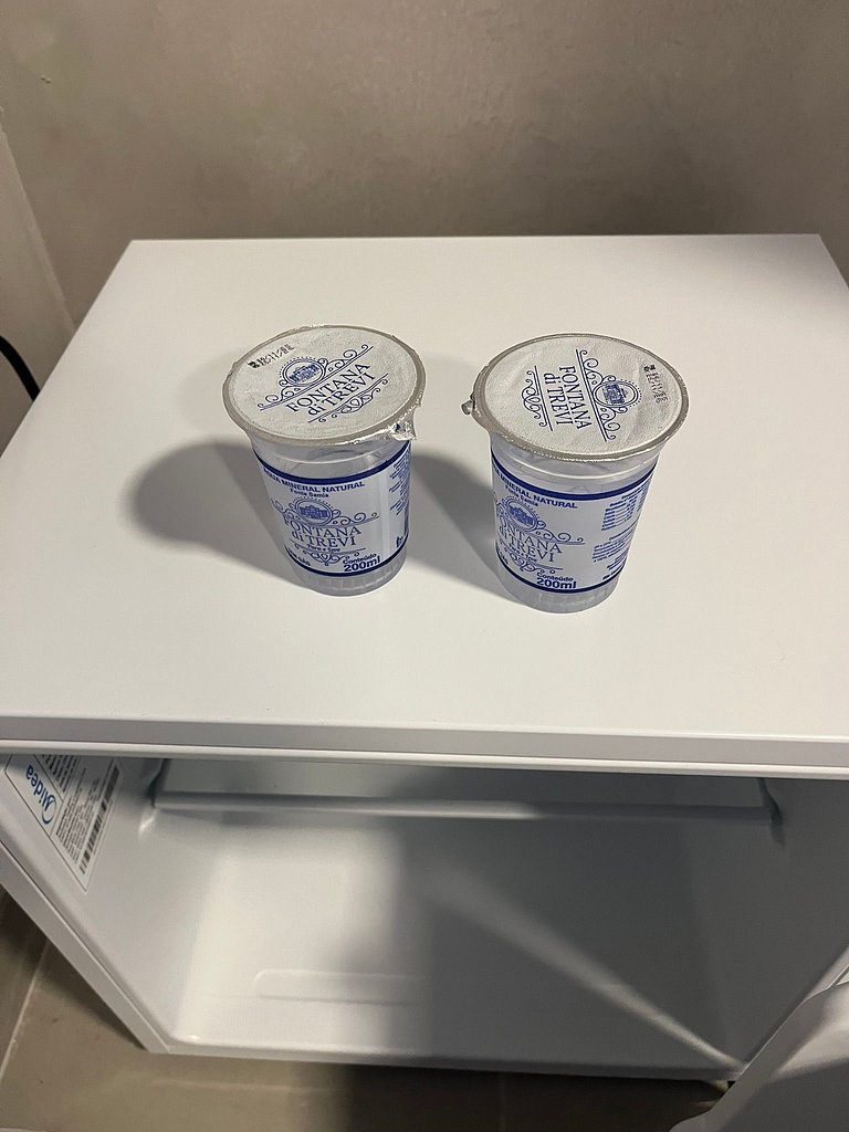 #115 Suíte cama casal e solteiro c/ vaga - Centro