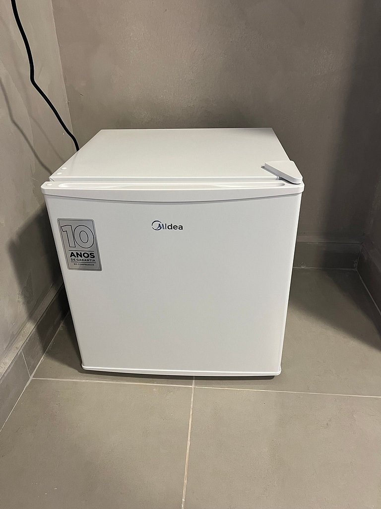 #115 Suíte cama casal e solteiro c/ vaga - Centro