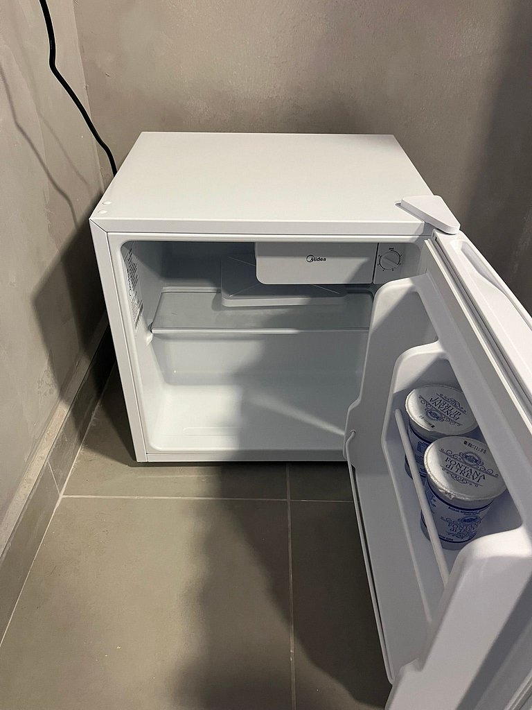 #115 Suíte cama casal e solteiro c/ vaga - Centro