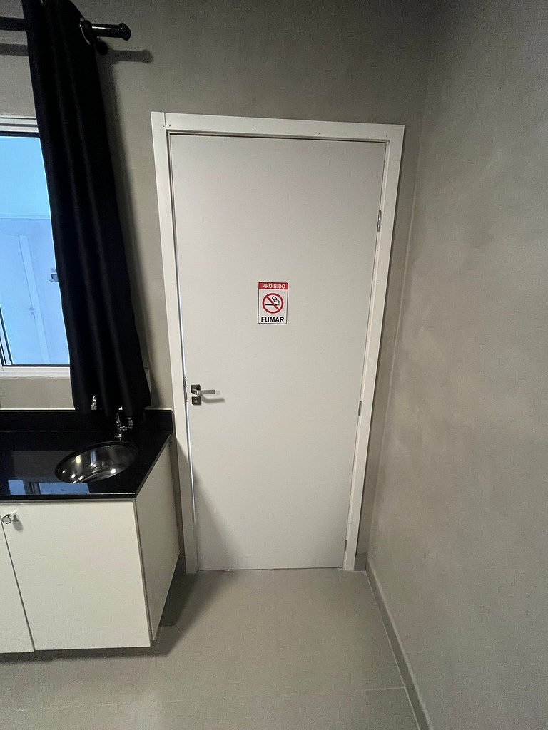 #115 Suíte cama casal e solteiro c/ vaga - Centro