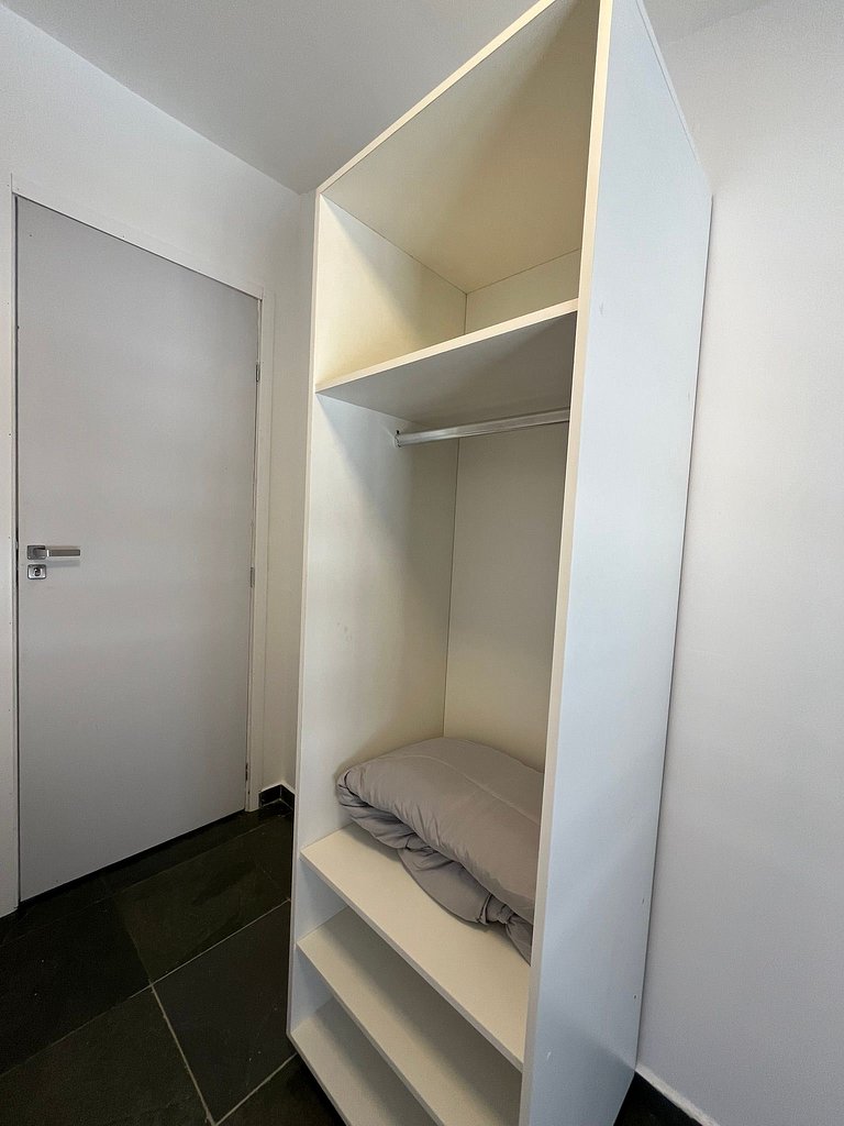 #139 Quarto Individual Econômico, Central