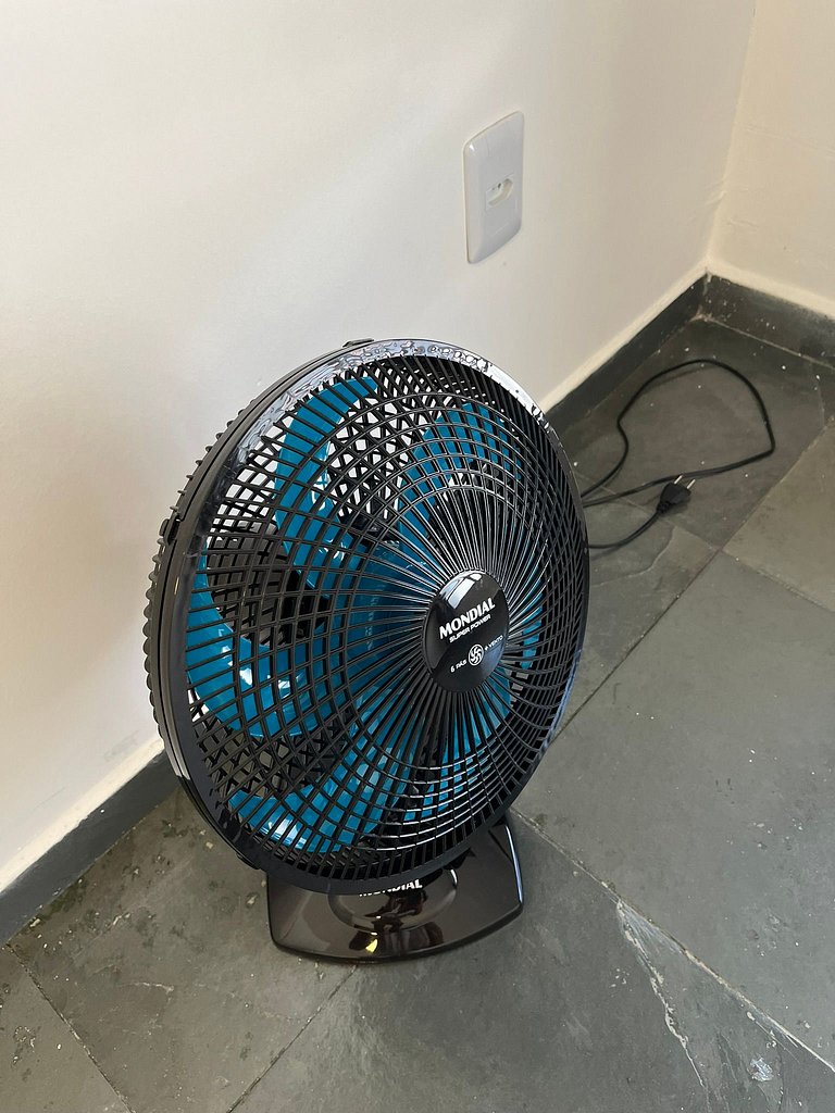 #139 Quarto Individual Econômico, Central