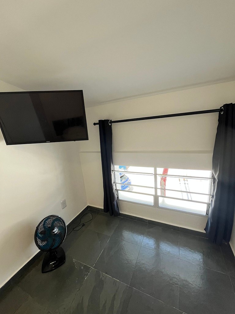 #139 Quarto Individual Econômico, Central