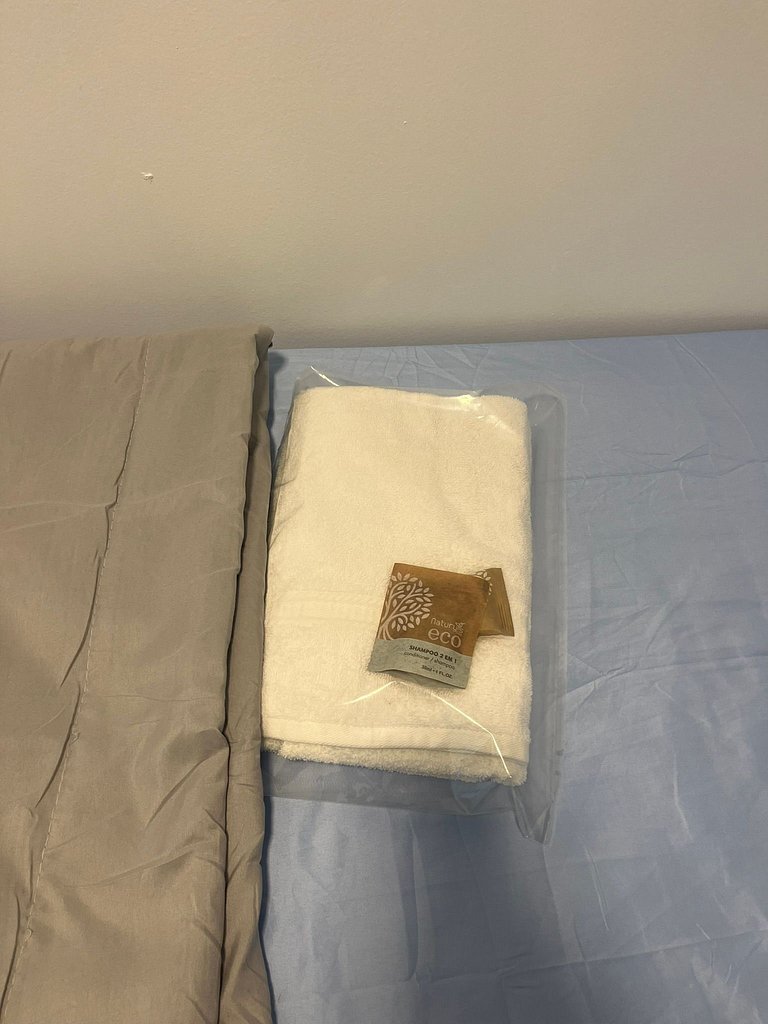 #145 Quarto Individual Confortável e Moderno.