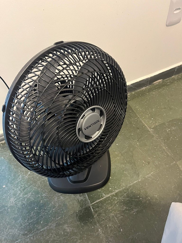 #145 Quarto Individual Confortável e Moderno.