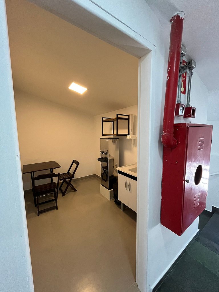 #147 Quarto Individual Confortável e Moderno.