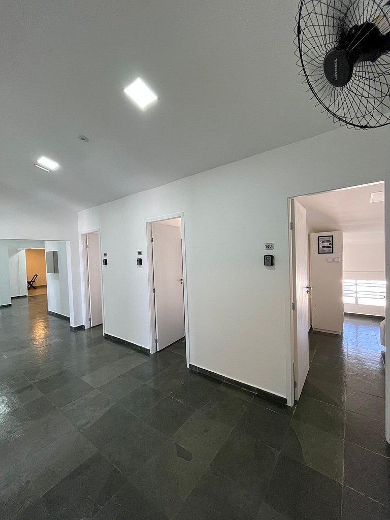 #147 Quarto Individual Confortável e Moderno.