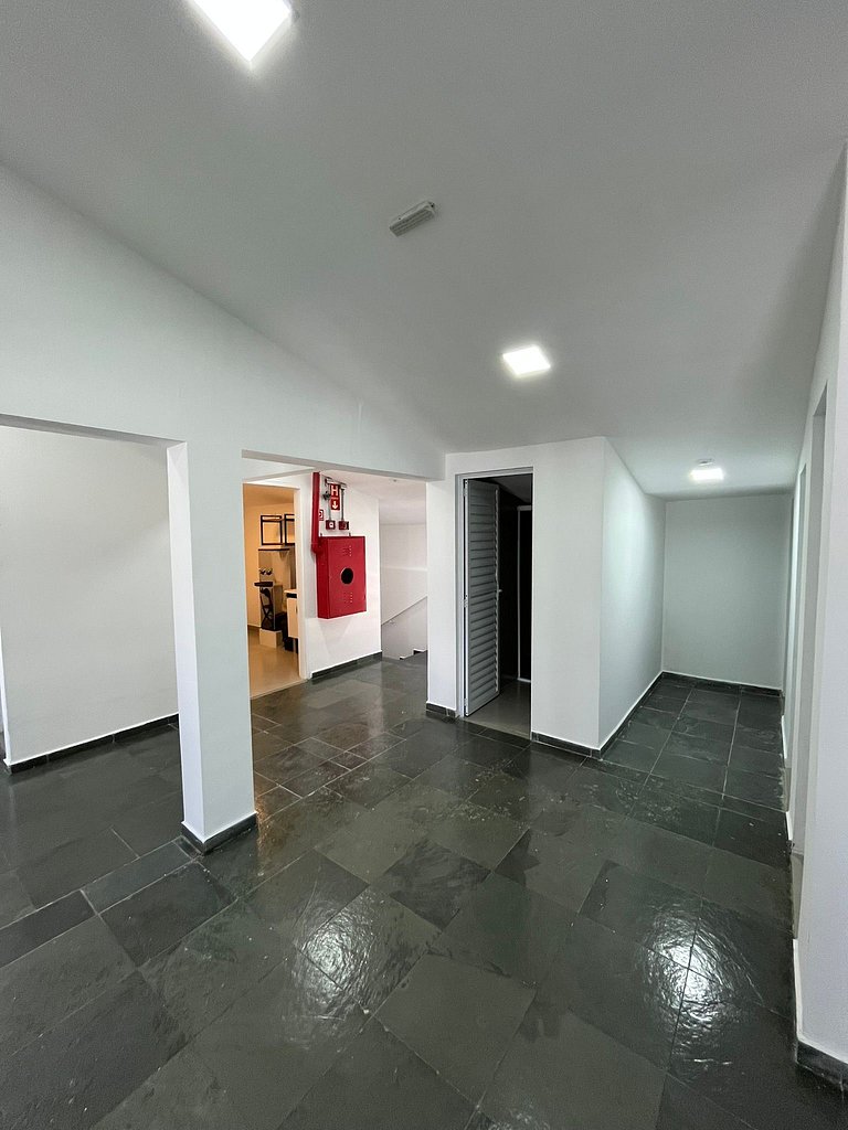 #147 Quarto Individual Confortável e Moderno.