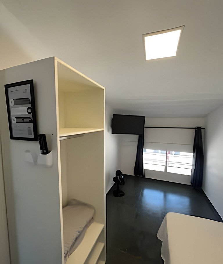 #140 Quarto Compacto Individual