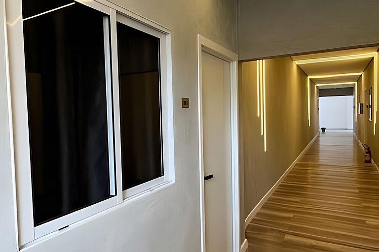 #140 Quarto Compacto Individual