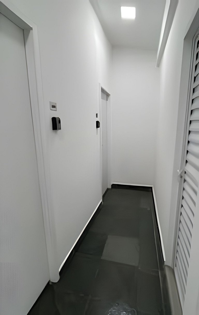 #141 Quarto Compacto Individual