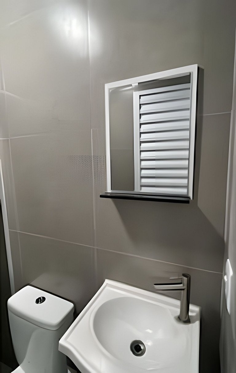 #141 Quarto Compacto Individual