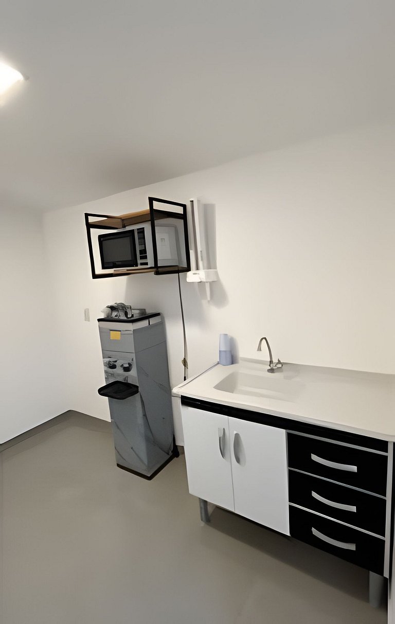 #141 Quarto Compacto Individual