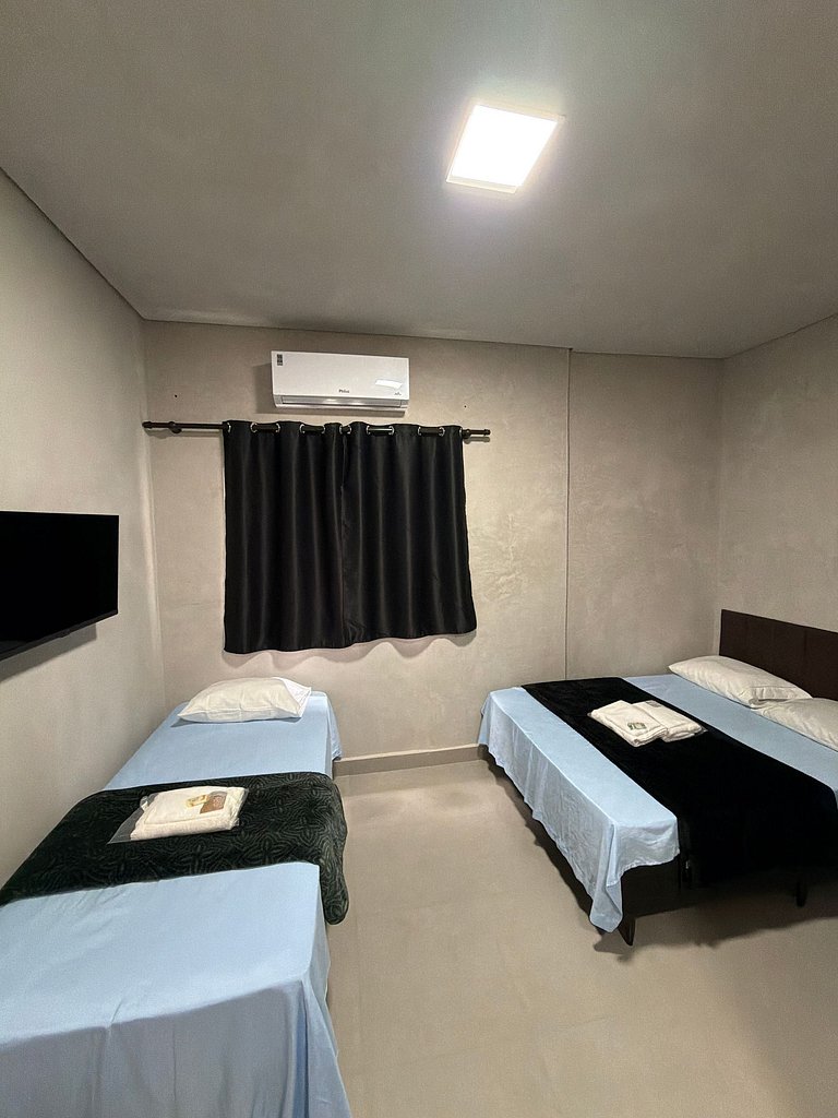 #106 Suíte Aço Negro • Loft Moderno e Industrial