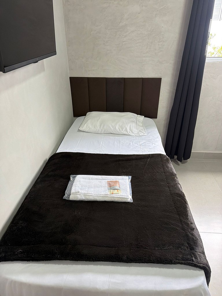 #108 Suíte Basalto Acolhedor c/vaga • Centro