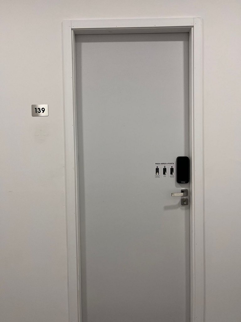 Quarto Individual 139