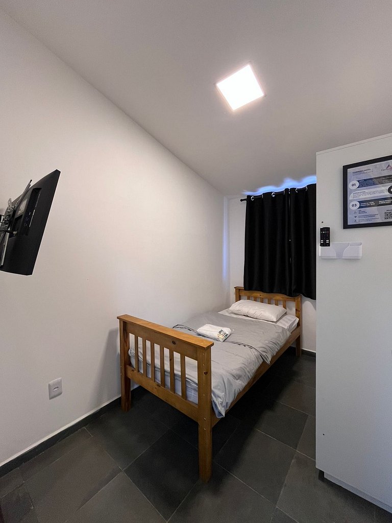 Quarto Individual 142