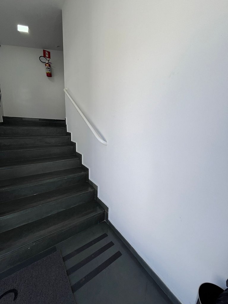 Quarto Individual 143