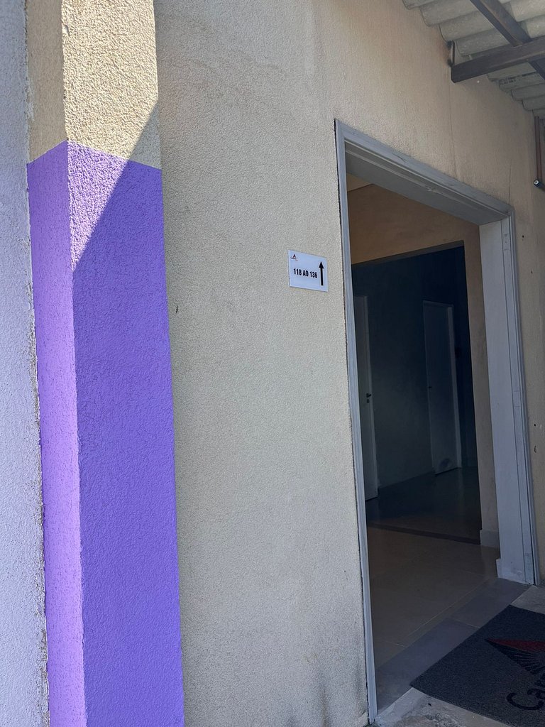 Suíte 127 — Espaçosa com Banheiro Privativo, Wi-Fi